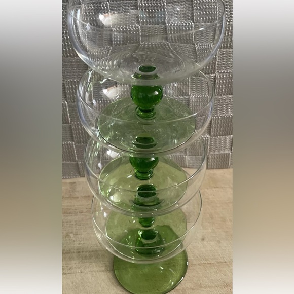 Vintage 3 1/4” Green Glass Footed Sherbet | Ice Cream | Bowl | Brandy ~SET of 4 - Picture 2 of 6